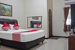 Super OYO 92134 Bogor Guest House