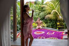 Wana Bucu Villa by Pramana Villas