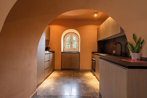 Palazzo De Gregorio Apartments