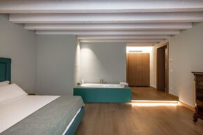 Palazzo De Gregorio Apartments