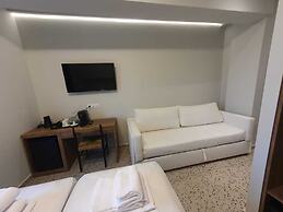 Up Hill Unique Boutique Hotel