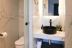 Up Hill Unique Boutique Hotel