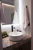 Up Hill Unique Boutique Hotel