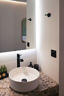 Up Hill Unique Boutique Hotel