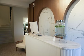 Up Hill Unique Boutique Hotel