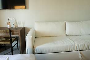 Up Hill Unique Boutique Hotel