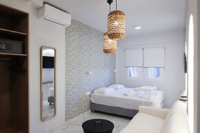 Up Hill Unique Boutique Hotel