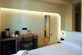 Up Hill Unique Boutique Hotel