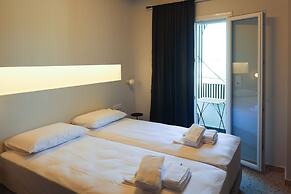 Up Hill Unique Boutique Hotel