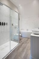 Barton Hall Hotel & Spa