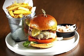 Barton Hall Hotel & Spa