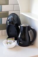 Ogrody Tesoro Apartment by Renters