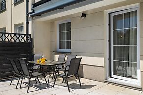 Ogrody Tesoro Apartment by Renters