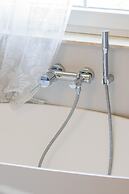 Ogrody Tesoro Apartment by Renters