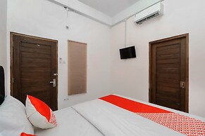 OYO 3006 Falisha Homestay Syariah