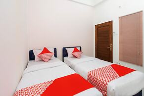 OYO 3006 Falisha Homestay Syariah