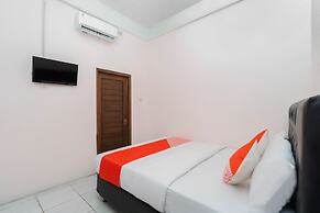 OYO 3006 Falisha Homestay Syariah