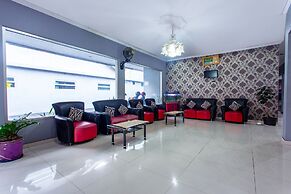 OYO 3042 Griya Karangsalam Indah