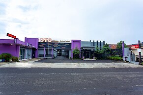 OYO 3042 Griya Karangsalam Indah
