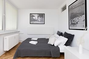 Chrobrego Studio Sopot by Renters