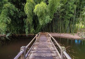 Hana Lodge