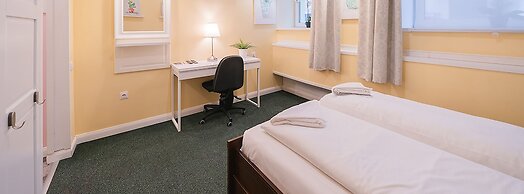 Station Self Check-in  Apartments - Lollo Luxury