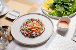 Palace Long Hai Resort