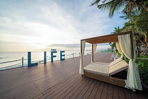 Palace Long Hai Resort