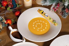 Palace Long Hai Resort