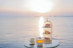 Palace Long Hai Resort