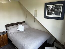 Silverdale House