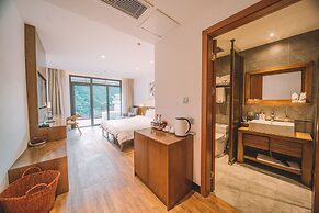 Zhangjiajie National Park Nvue Resorts