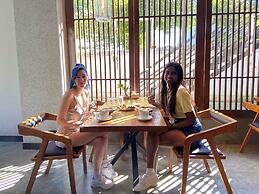 Zhangjiajie National Park Nvue Resorts