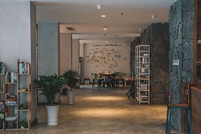 Zhangjiajie National Park Nvue Resorts