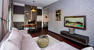 InPoint Old Town- Apartment with garden