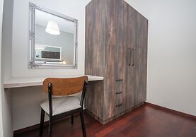 InPoint Old Town- Apartment with garden