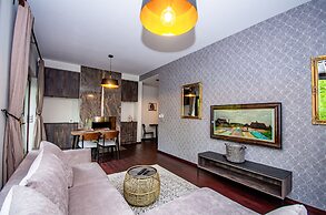 InPoint Old Town- Apartment with garden