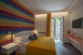 Villa Donna Rachele - Sea View Jacuzzi and Free Parking