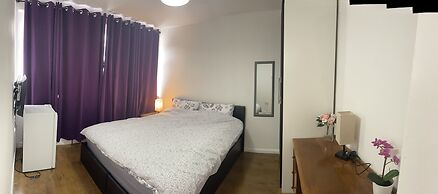 Inviting 2-bed Apartment Near Heathrow