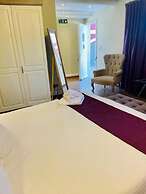 The Red Farm Relais & Spa