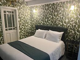 The Red Farm Relais & Spa