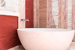 The Red Farm Relais & Spa