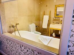 The Red Farm Relais & Spa