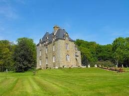 Château de Montbrault