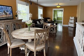 Magnolia Bungalow