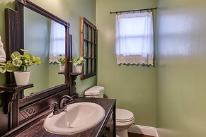 Magnolia Bungalow