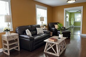 Magnolia Bungalow
