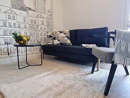 Great City Center Apartment by Renters