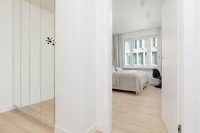 Great City Center Apartment by Renters