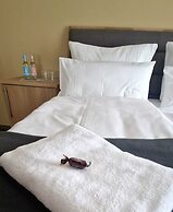 Hotel Rhin Inn